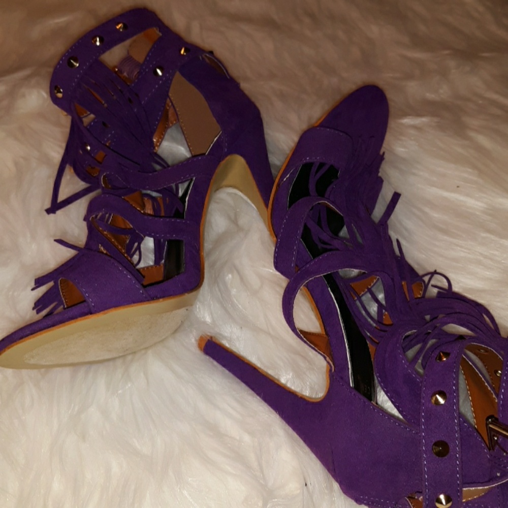 Fringes sandals - Picture 3 of 5